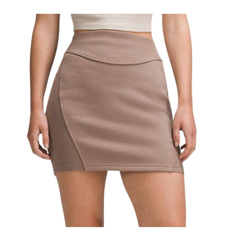 Lululemon NEW Scuba High Rise Taupetastic Fitted Stretch Breathable Mini Skirt